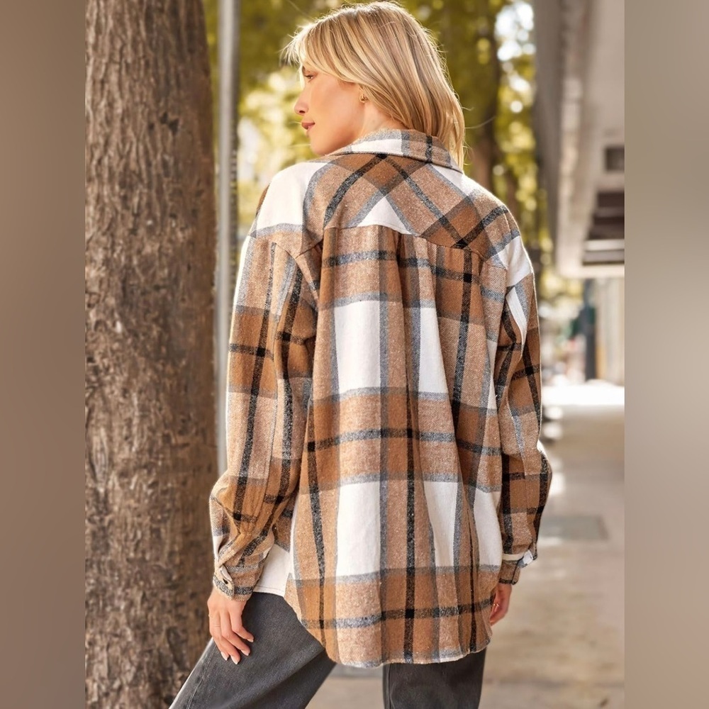 Womens Casual Plaid Oversized Button Down Long Sleeve Shirt - Picture 4 of 6